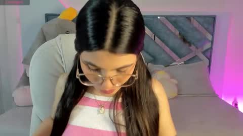 Snapshot of im__abby chatting on September 19, 2025, 12:06 pm Abby online show from September 19, 2025, 12:06 pm