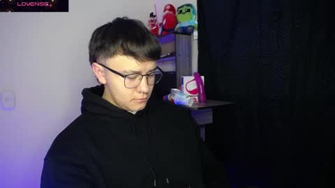 im__noah online show from March 6, 2025, 11:14 am