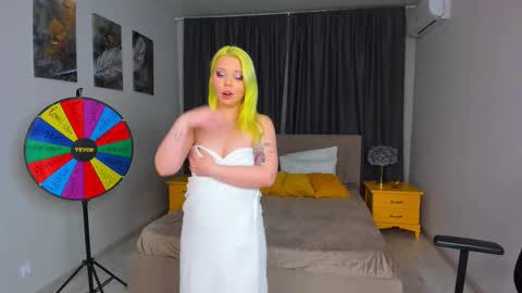 Snapshot of im__youre_sunshine chatting on March 11, 2025, 1:59 am Roxy online show from March 11, 2025, 1:59 am