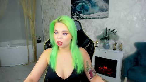 Snapshot of im__youre_sunshine chatting on February 10, 2026, 7:18 pm Roxy online show from February 10, 2026, 7:18 pm