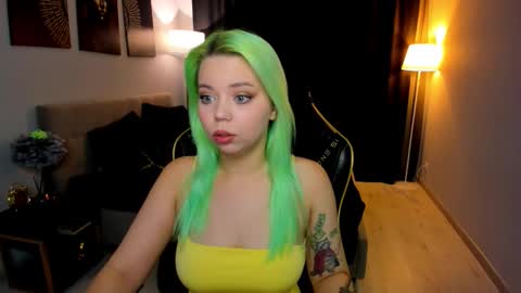 Snapshot of im__youre_sunshine chatting on February 15, 2026, 7:32 pm Roxy online show from February 15, 2026, 7:32 pm