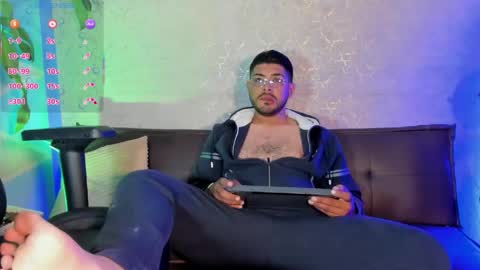 Snapshot of im_aixel chatting on April 15, 2026, 12:50 am Aixel online show from April 15, 2026, 12:50 am