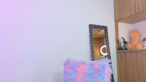 im_anna_ online show from December 4, 2025, 9:34 pm