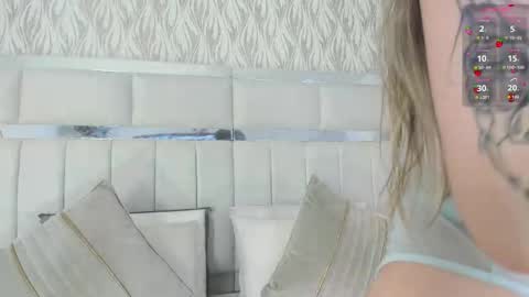 Snapshot of im_dalhia chatting on September 10, 2025, 8:42 pm DAHLIA online show from September 10, 2025, 8:42 pm