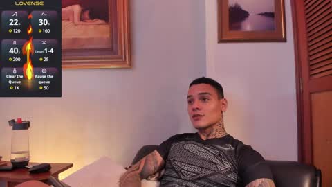 im_dominike online show from January 3, 2025, 5:17 am