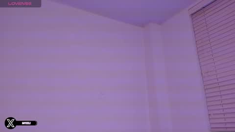 Snapshot of im_eli1 chatting on October 19, 2025, 2:56 am Eli online show from October 19, 2025, 2:56 am