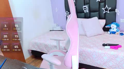 Eliza online show from December 22, 2025, 4:59 pm