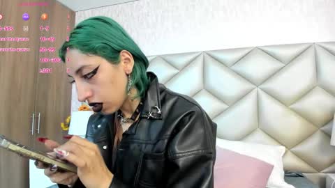 Snapshot of im_gaia chatting on October 6, 2025, 12:24 pm Im Gaia online show from October 6, 2025, 12:24 pm