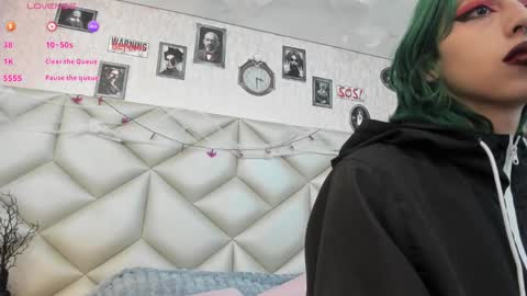 Snapshot of im_gaia chatting on October 26, 2025, 12:33 pm Im Gaia online show from October 26, 2025, 12:33 pm