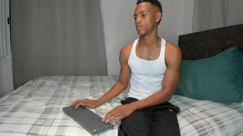 Snapshot of im_jean94xxx chatting on April 5, 2026, 3:47 am Jean John online show from April 5, 2026, 3:47 am