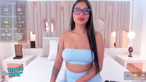 Snapshot of im_karla_ chatting on January 23, 2025, 11:15 pm Karla 3 online show from January 23, 2025, 11:15 pm