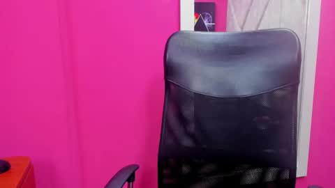 mathias online show from November 26, 2025, 5:41 am