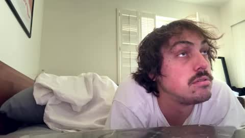im_nervous online show from April 4, 2026, 10:40 pm