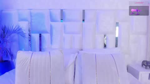 Nika online show from November 11, 2025, 1:00 pm