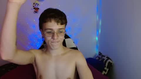 Snapshot of im_oliverpark chatting on March 5, 2025, 1:42 am Oliver P online show from March 5, 2025, 1:42 am