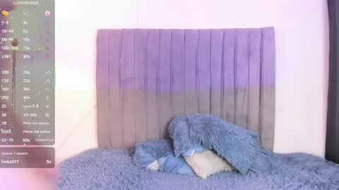 Perseo - Help me with 50 thumbs up online show from February 6, 2026, 9:07 pm