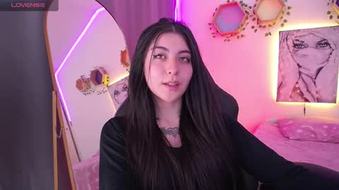 Snapshot of im_rosse_ chatting on October 24, 2025, 7:32 pm Jade Rosse online show from October 24, 2025, 7:32 pm