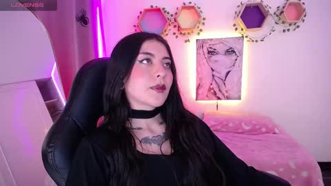 Snapshot of im_rosse_ chatting on November 5, 2025, 6:52 pm Jade Rosse online show from November 5, 2025, 6:52 pm