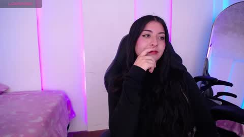 Jade Rosse online show from March 16, 2026, 7:40 pm