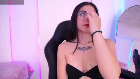 Jade Rosse online show from March 30, 2026, 7:37 pm