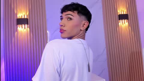 im_sebaslopez online show from January 19, 2025, 1:55 pm