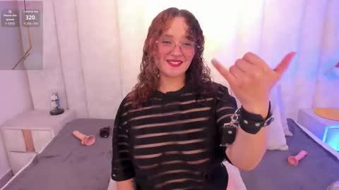 Snapshot of im_tarablack chatting on December 18, 2025, 5:13 am Tara Black online show from December 18, 2025, 5:13 am