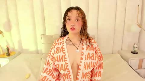 Snapshot of im_tarablack chatting on December 23, 2025, 4:32 am Tara Black online show from December 23, 2025, 4:32 am