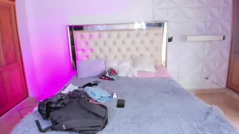 im_xandersmith online show from June 7, 2026, 7:39 pm