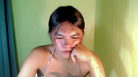 im_yourfairyannaxx online show from March 10, 2025, 10:37 am