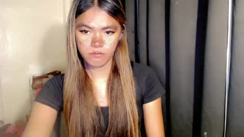 im_yourfairyannaxx online show from June 12, 2026, 1:59 am