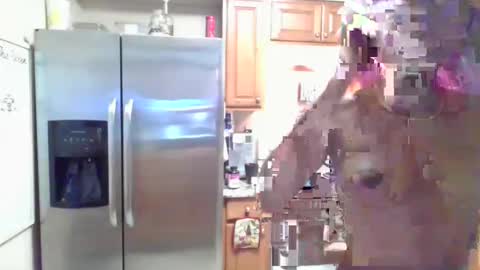 Snapshot of iman_love chatting on February 28, 2025, 7:14 pm iman_love online show from February 28, 2025, 7:14 pm