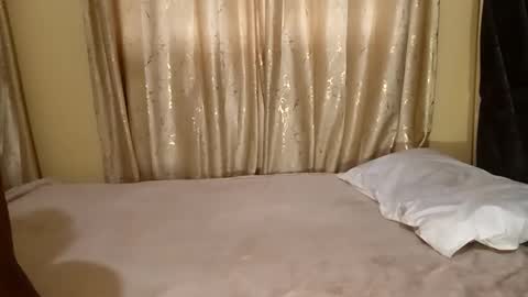 ChocobabeX online show from November 13, 2025, 4:44 am