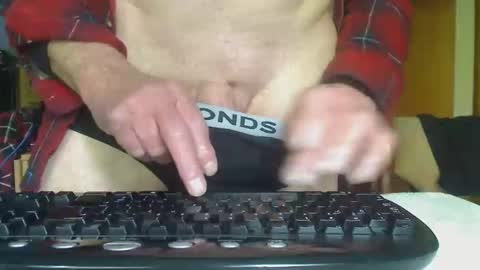 Aussie Guy online show from November 6, 2025, 12:33 am