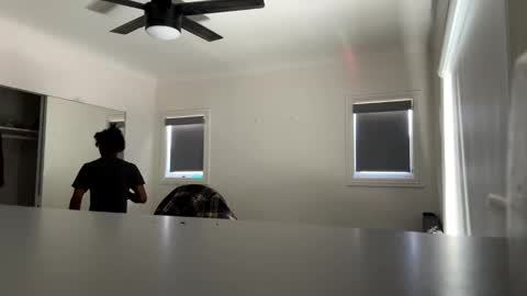 imchokingchicken online show from September 8, 2025, 8:19 pm