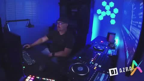 Snapshot of imdjazra chatting on October 16, 2025, 2:01 am DJ Azra online show from October 16, 2025, 2:01 am