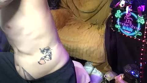 JJ online show from November 10, 2025, 11:26 pm