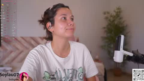imjess_ online show from July 22, 2026, 1:58 pm