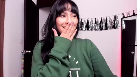 Lenka online show from February 11, 2026, 11:32 pm