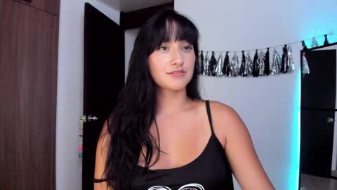 Lenka online show from March 26, 2026, 1:55 am