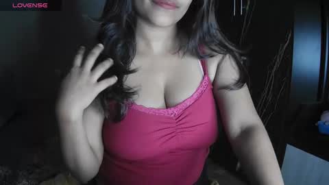 ROSE online show from December 17, 2025, 7:53 pm