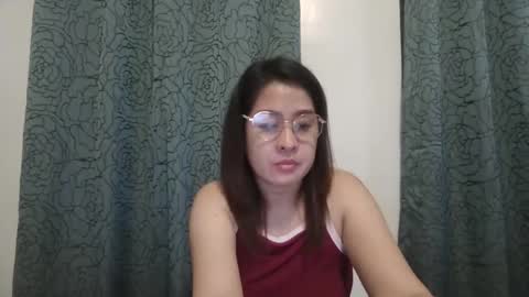 Snapshot of immaculate02 chatting on February 12, 2026, 5:24 am Immaculate02 online show from February 12, 2026, 5:24 am