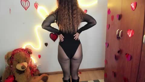 mia ---------  COL TIME online show from February 26, 2026, 10:42 pm