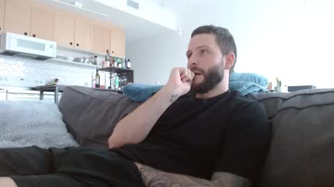 Snapshot of immumu chatting on December 3, 2024, 4:50 pm immumu online show from December 3, 2024, 4:50 pm