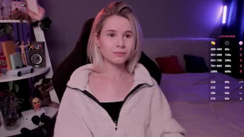 Mia online show from February 6, 2026, 9:45 am