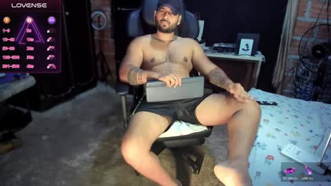 Snapshot of imperion_king chatting on January 27, 2025, 10:49 pm Imperion King online show from January 27, 2025, 10:49 pm
