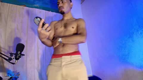 Snapshot of imyourg0d chatting on October 25, 2025, 3:14 am Daniel thumb up me please its important Im new INDEPENDENT MODEL online show from October 25, 2025, 3:14 am