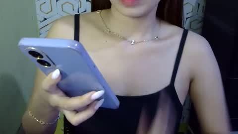 Snapshot of imyourgirl_vanessa26 chatting on February 26, 2026, 9:19 am Im sad because im lonely wish help me here online show from February 26, 2026, 9:19 am