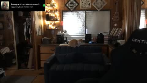 Snapshot of incognitoqueen chatting on October 12, 2025, 6:45 am Carter online show from October 12, 2025, 6:45 am