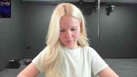 Masha online show from May 27, 2026, 7:00 pm