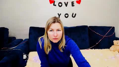 incredible_ariela online show from February 5, 2026, 10:09 am